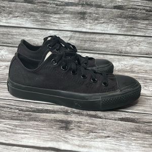 Converse All Star Unisex Low Top Sneakers Women 7 Men 5 Black Monochromatic Shoe